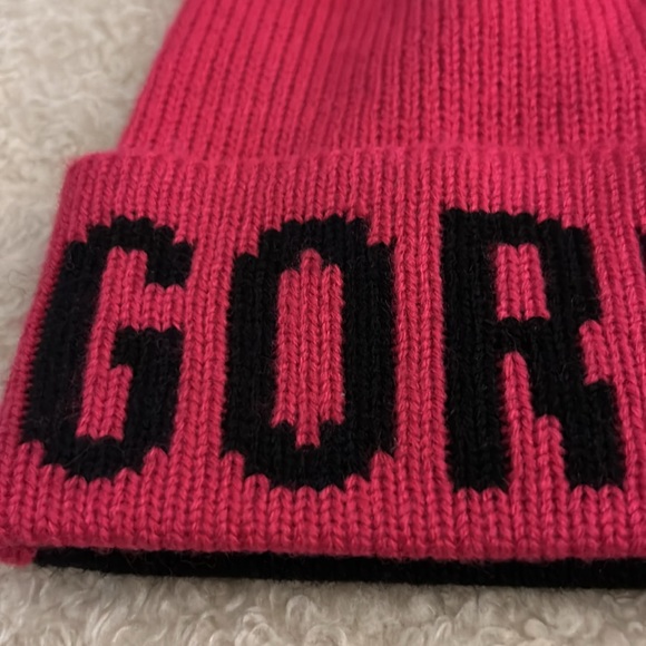 NWT Kate Spade Hello Gorgeous Black Pink Winter Pom Pom Beanie Hat - Picture 4 of 7